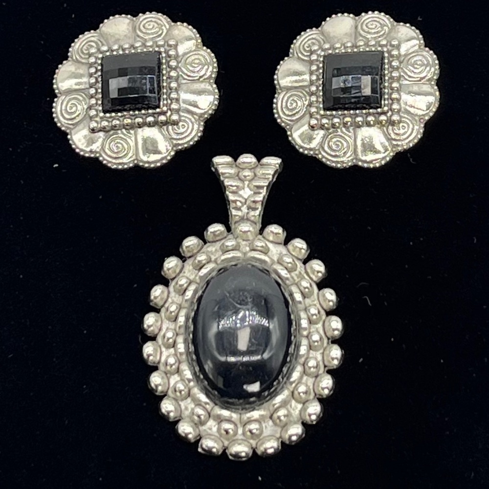 Vintage Silver Tone Pendant, and Pierced earrings.